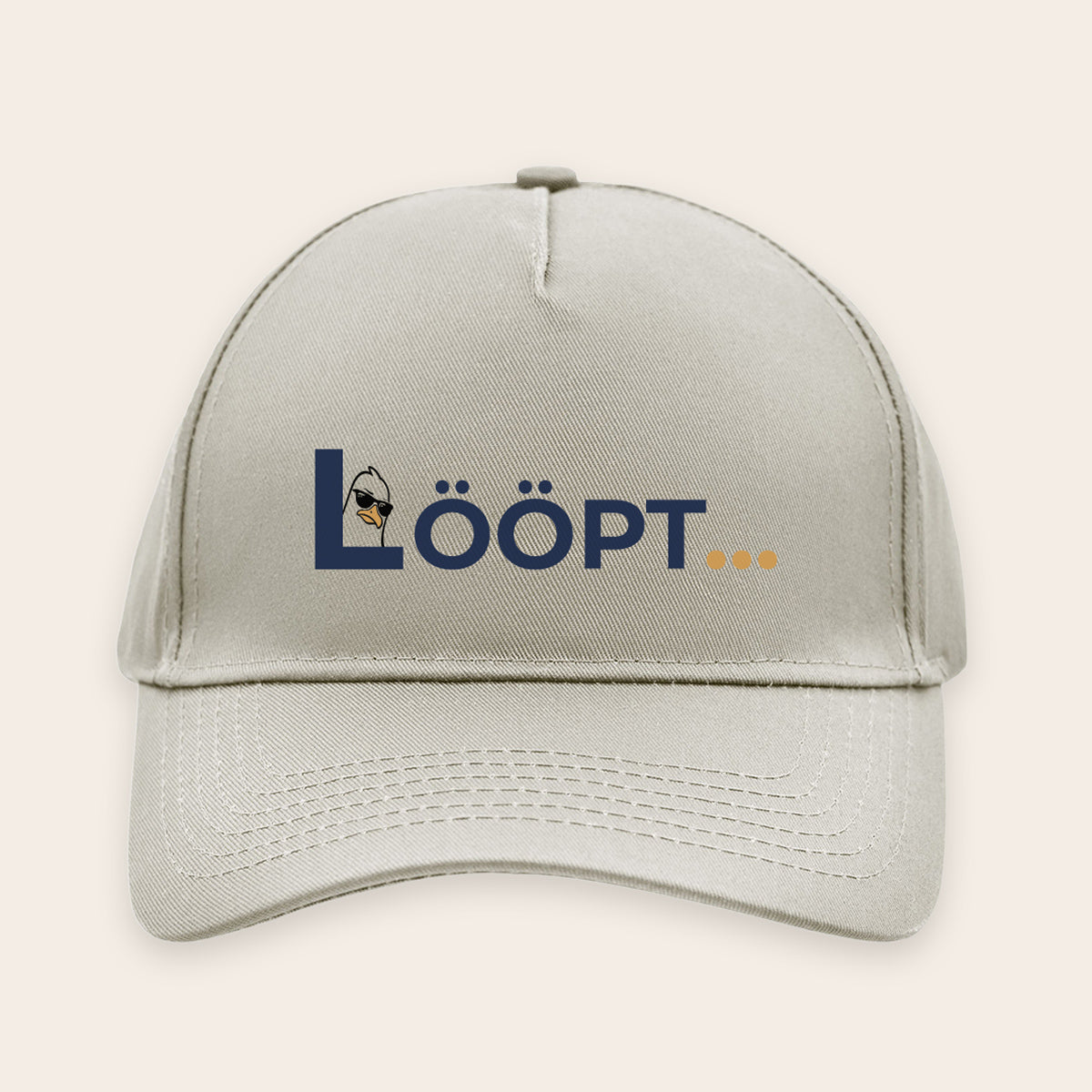 Khakifarbene Cap mit Möwen-Motiv und 'Lööpt' Schriftzug – hochwertiger Textildruck.