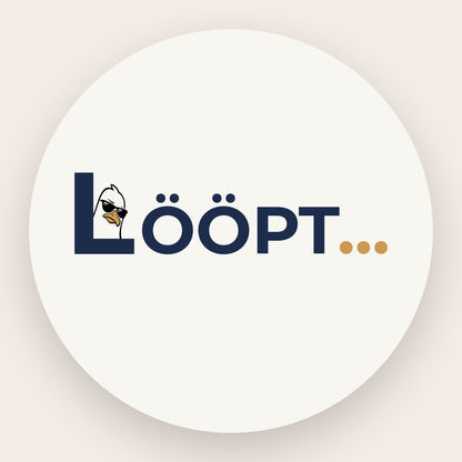 Nahaufnahme des präzisen Textildrucks 'Lööpt'