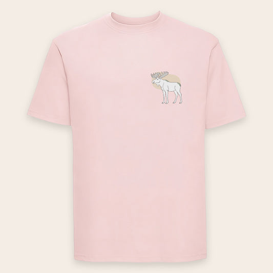 T-Shirt in sanftem Powder Rose mit einem kleinen Elch-Motiv auf der linken Brustseite.